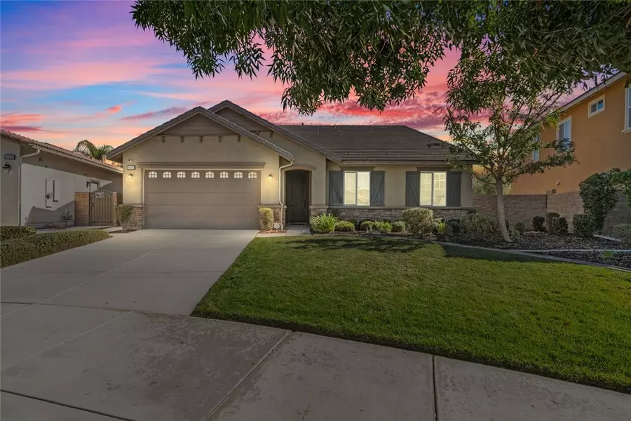 28402 Bayshore Lane, Menifee, CA 92585