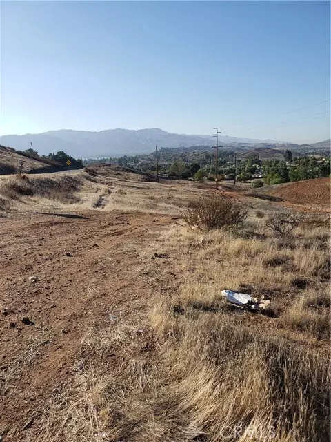 Lake Elsinore, CA 92530,22 E Franklin St