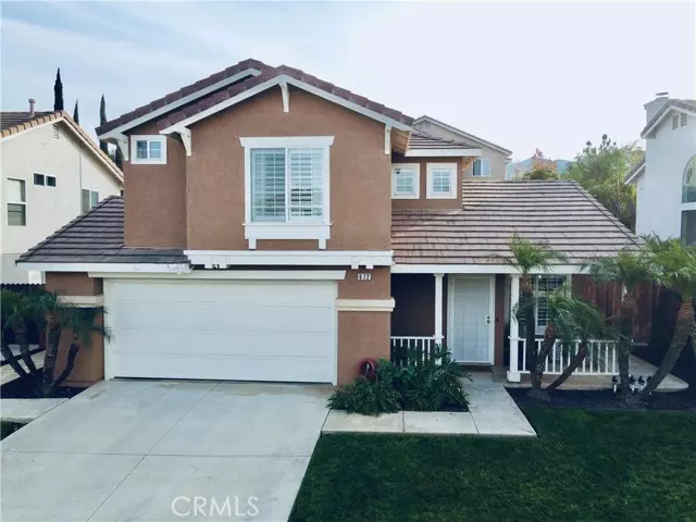 672 Viewpointe Lane, Corona, CA 92881