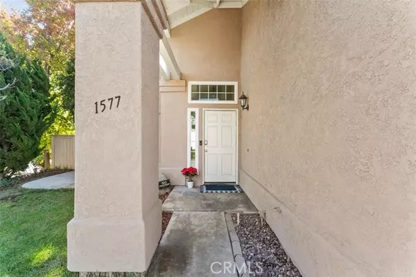 Vista, CA 92081,1577 Promontory Ridge Way