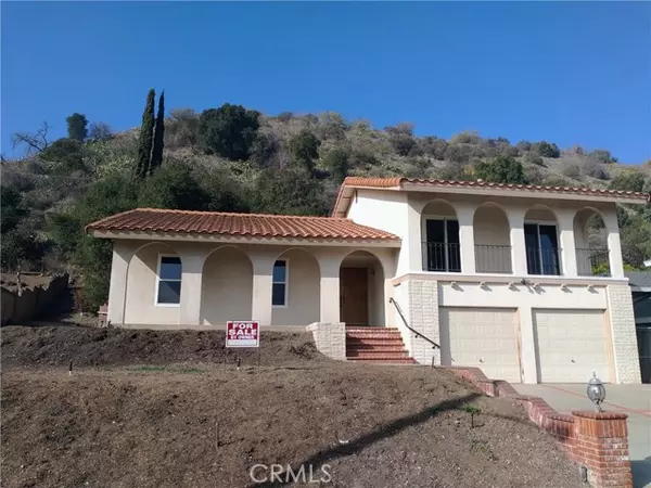 San Dimas, CA 91773,853 Deerflats Drive