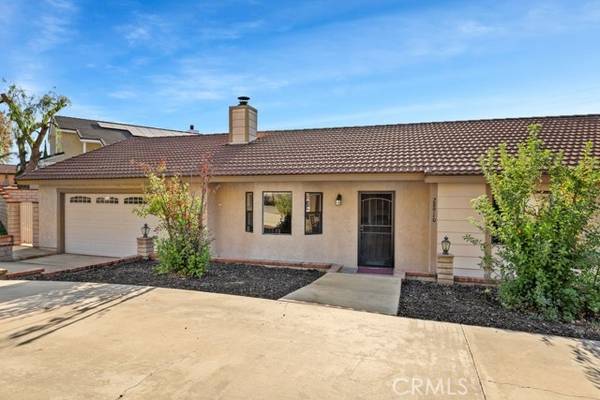 28910 Yosemite Place, Canyon Lake, CA 92587