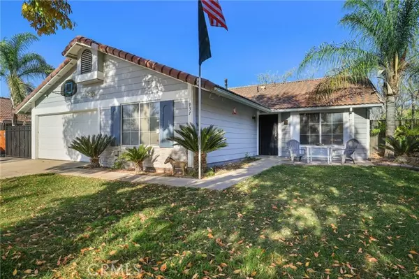 937 Clover Street, San Jacinto, CA 92582