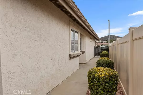 27464 Calle Haberio, Menifee, CA 92585