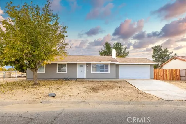 15822 Valeport Avenue, Lancaster, CA 93535