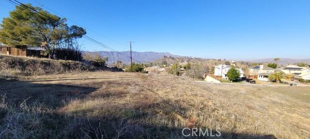 5 Silver, Lake Elsinore, CA 92530