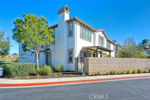 28124 Calle Lumina, Temecula, CA 92592