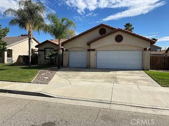 1833 Rue Chablis, San Jacinto, CA 92583