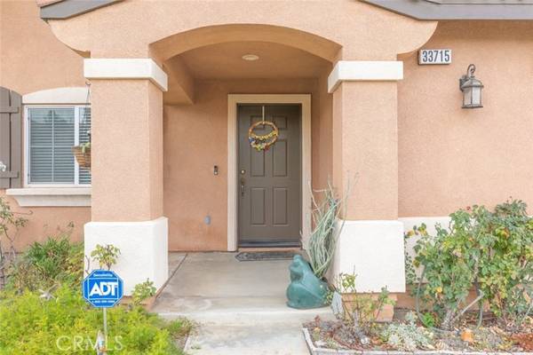 33715 Sundrop Avenue, Murrieta, CA 92563