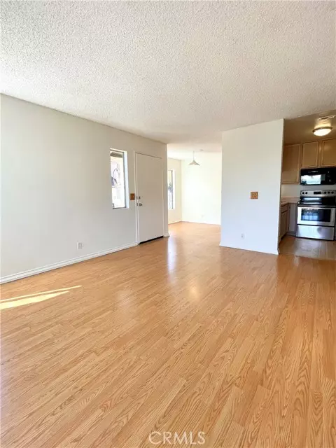 Vista, CA 92083,675 Diamond Way #238