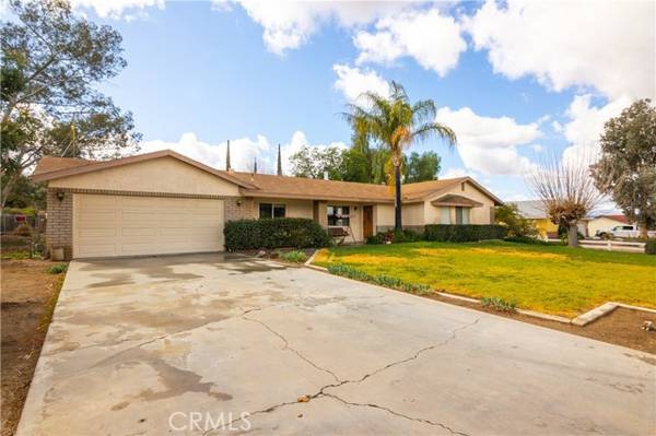 29425 Deebob, Nuevo, CA 92567