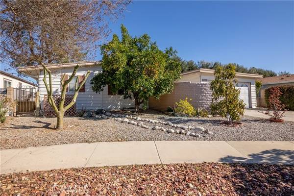 1112 Chamise Court, Hemet, CA 92545