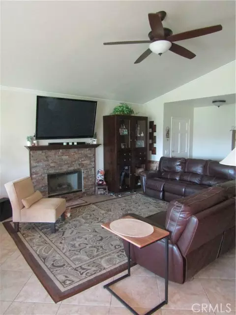 San Jacinto, CA 92583,1814 Carrera Drive