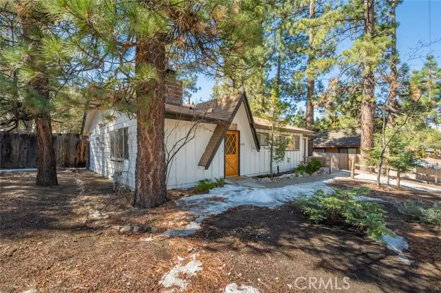 41023 Pennsylvania Avenue, Big Bear Lake, CA 92315