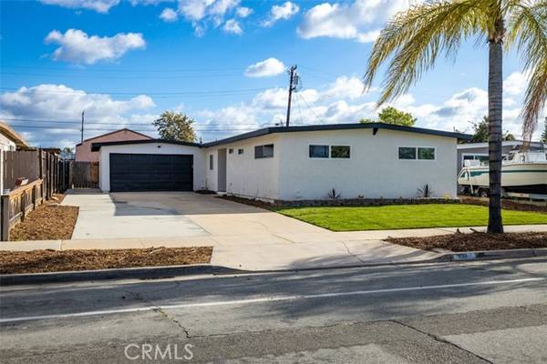 733 Valley Village Drive, El Cajon, CA 92021