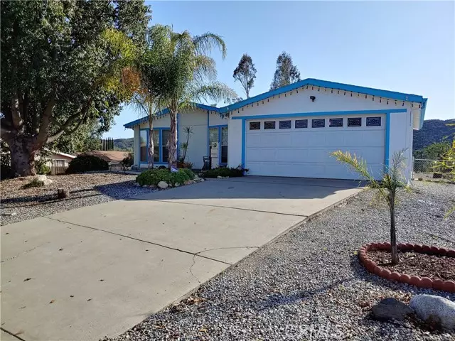 Wildomar, CA 92595,34185 Harvest Way