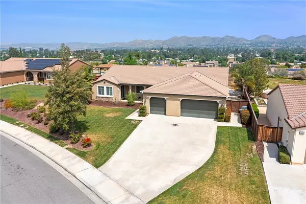 Wildomar, CA 92595,20536 Black Walnut Court