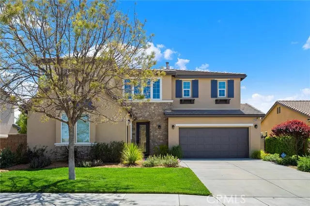 35466 Summerholly Lane, Murrieta, CA 92563