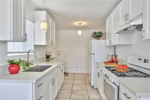 Oceanside, CA 92057,233 Holiday Way