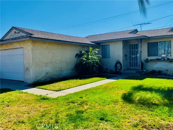 20745 Wardham Avenue, Lakewood, CA 90715