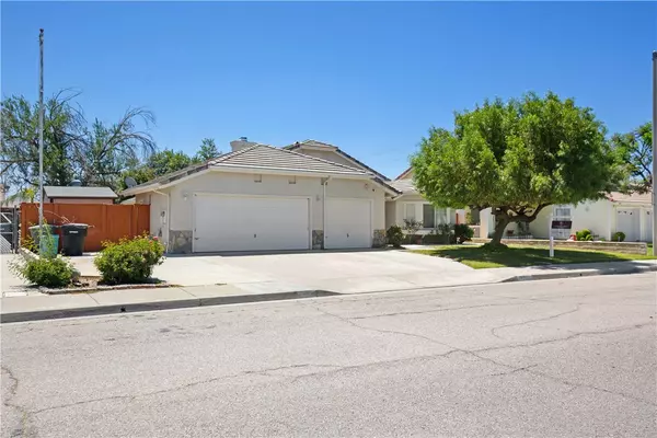 1823 Rue Pinot Blanc, San Jacinto, CA 92583