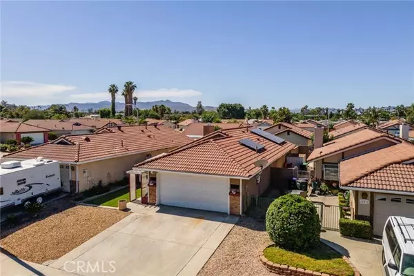 785 Zephyr Circle, Hemet, CA 92543