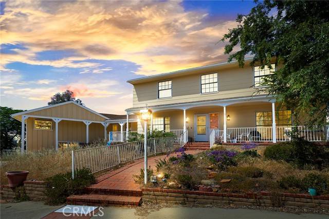 1233 Gem Lane, Ramona, CA 92065