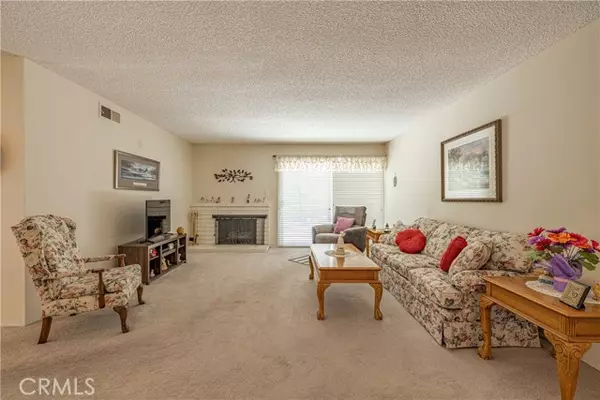 Newhall, CA 91321,26440 Oak Highland Drive