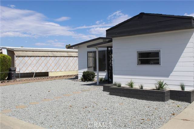 371 Santa Clara Circle, Hemet, CA 92543