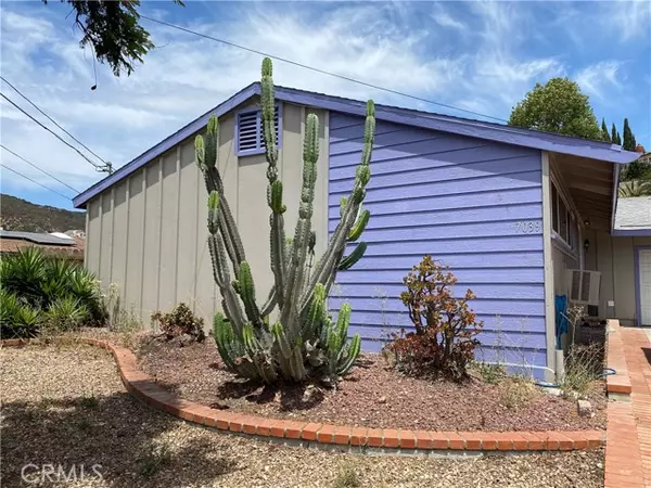 7039 Coleshill Drive, San Diego, CA 92119