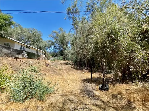 Lake Elsinore, CA 92532,0 EUCALYPTUS