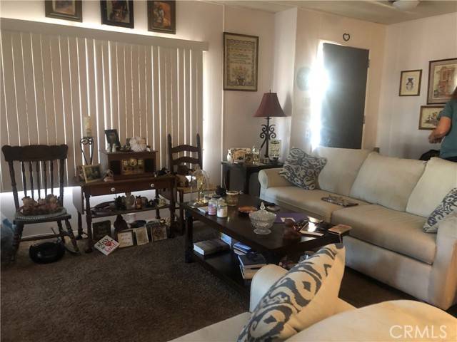 Hemet, CA 92543,332 N Lyon #68