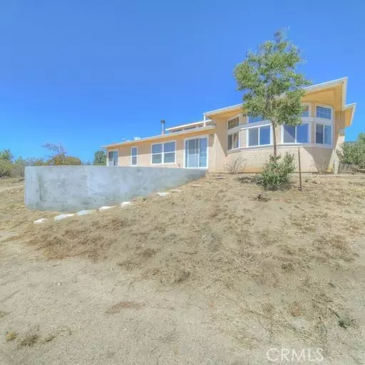 Anza, CA 92539,56686 Dickson Way