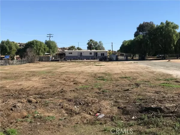 Perris, CA 92570,0 Old Elsinore