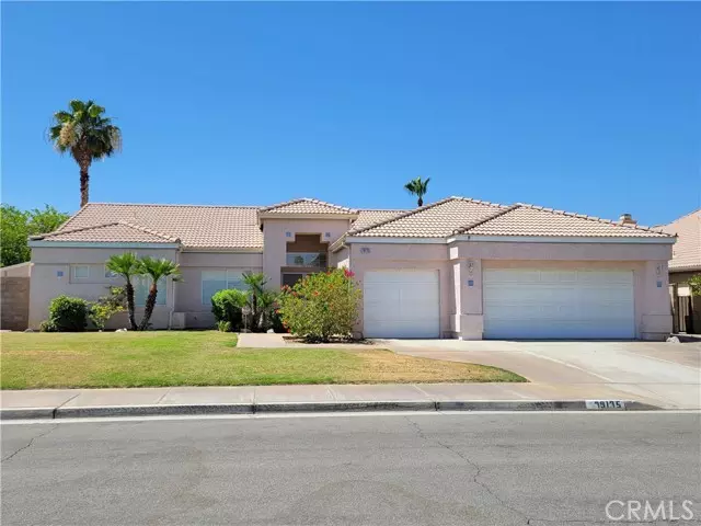 La Quinta, CA 92253,79175 Canterra Circle