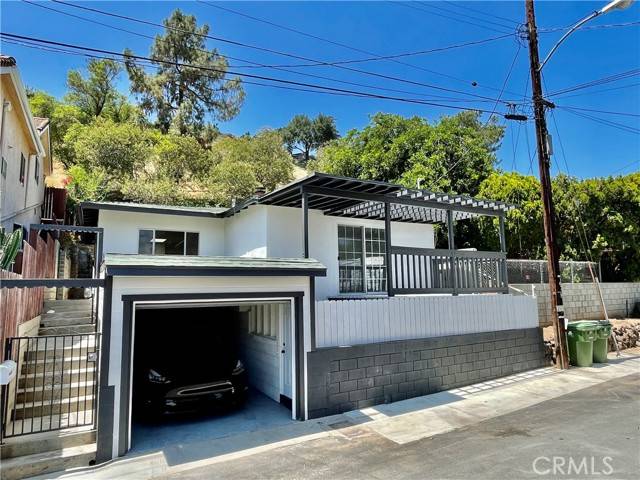 1035 N Avenue 67, Highland Park, CA 90042