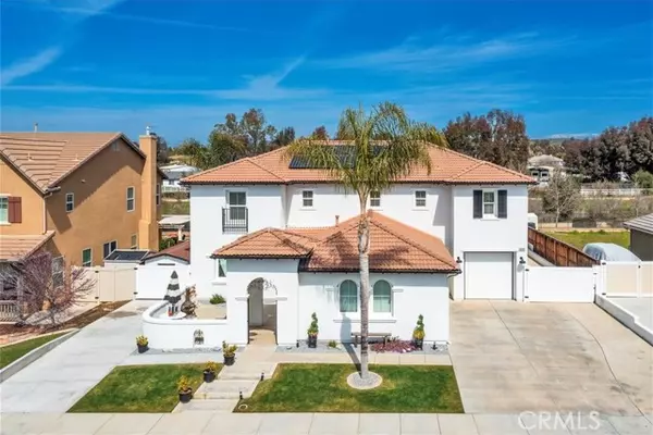 32420 Apricot Tree Rd, Winchester, CA 92596