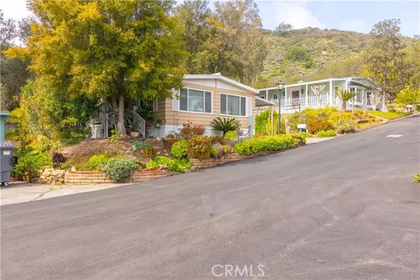 Fallbrook, CA 92028,4747 Oak Crest Road #50