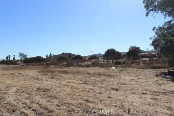 Menifee, CA 92584,0 Garbani