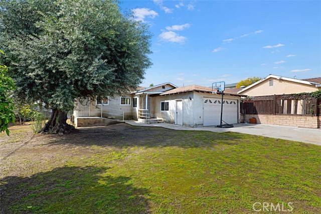 Brea, CA 92821,610 E Elm Street