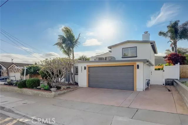 6982 Renkrib Avenue, San Diego, CA 92119