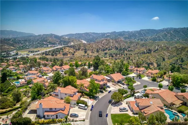 Stevenson Ranch, CA 91381,25016 Hollyhock Court