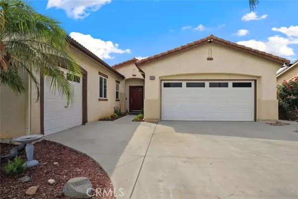 25689 Mesa Edge Court, Menifee, CA 92585