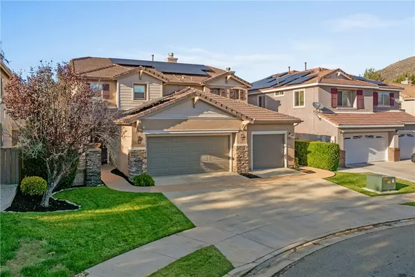 Lake Elsinore, CA 92532,32535 Bramble Court