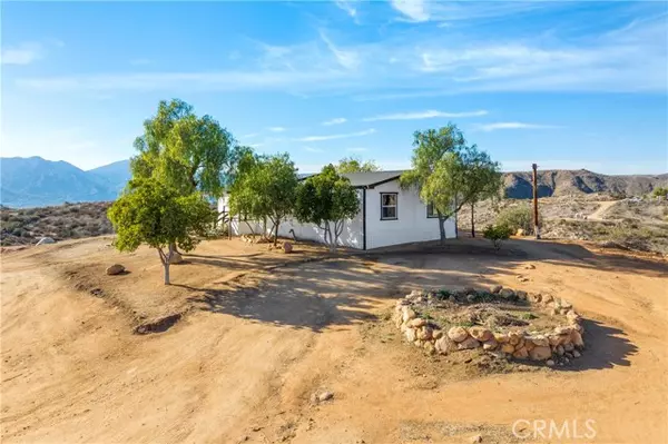 26025 Lindell Road, Lake Elsinore, CA 92532