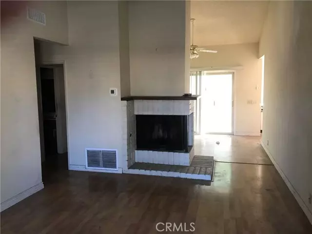 Vista, CA 92084,739 Nob Circle