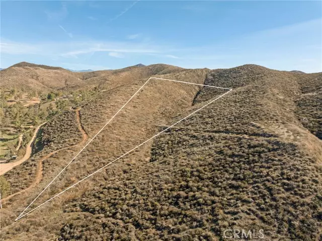 0 Hidden Falls, Winchester, CA 92596