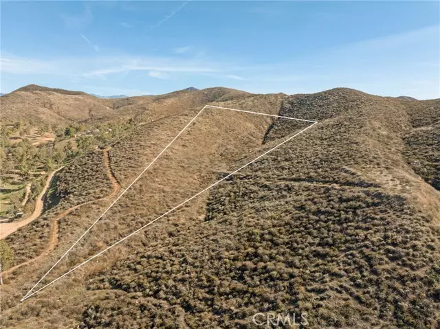 0 Hidden Falls, Winchester, CA 92596