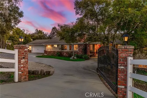 2117 Green Hills Place, Fallbrook, CA 92028