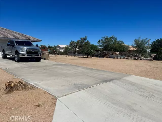 Hesperia, CA 92345,10012 7th Avenue